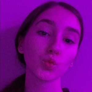 Meet your Posher, Delaney